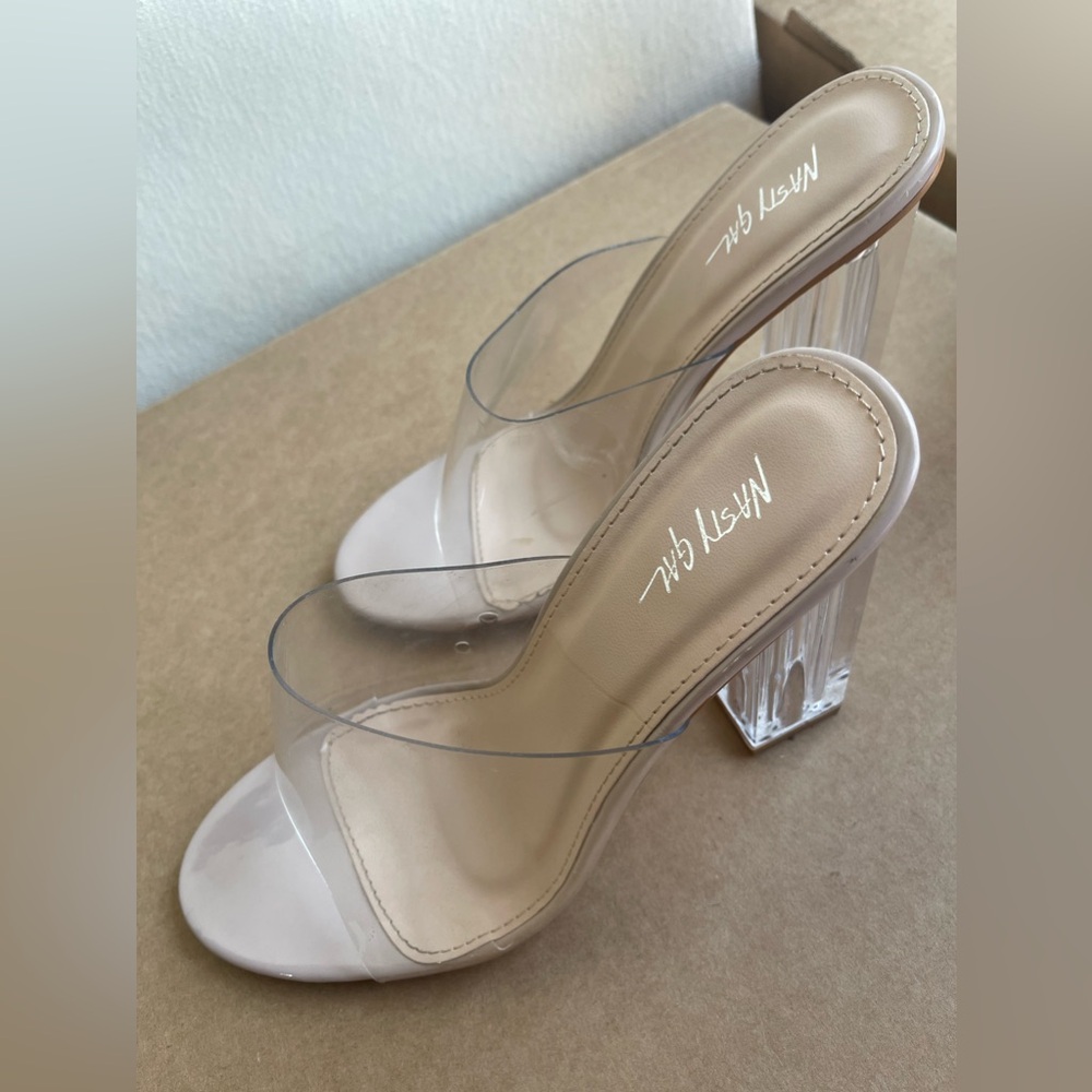 Use Nasty gal beige clear heels size 5-6